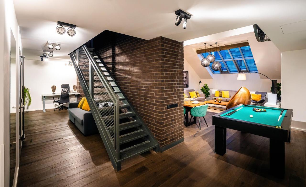 5br+2bath Old Town Industrial Penthouse, A/c * Praha